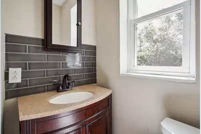 443 N Champion Avenue, Columbus, OH 43203 - Photo 17