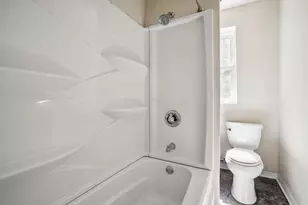 443 N Champion Ave, Columbus, OH 43203 - Photo 15