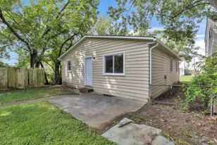 2360 Pontiac St, Columbus, OH 43211 - Photo 5