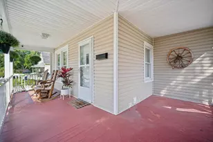 128 College, Urbana, OH 43078 - Photo 3