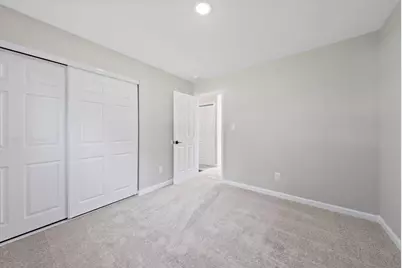 1576 Koebel Road, Columbus, OH 43207 - Photo 17