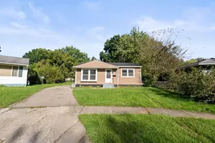 1576 Koebel Rd, Columbus, OH 43207 - Photo 3