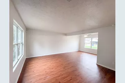 3841 Bay Village Street, Columbus, OH 43232 - Photo 3