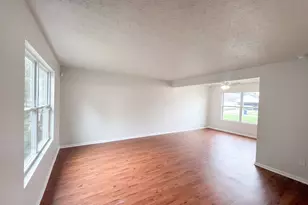 3841 Bay Village St, Columbus, OH 43232 - Photo 3
