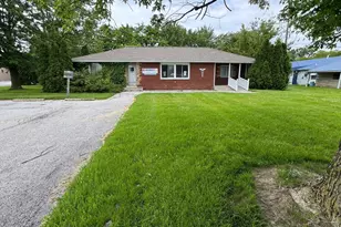 1015 E Franklin St, Kenton, OH 43326 - Photo 1