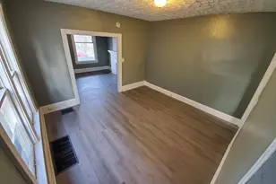 2010 Cleveland Ave, Columbus, OH 43211 - Photo 3
