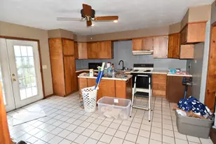 5635 Lancaster Rd, Hebron, OH 43025 - Photo 13
