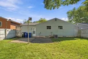 2255 Cardston Dr, Columbus, OH 43232 - Photo 7