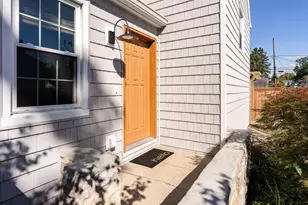 884 Vernon Rd, Columbus, OH 43209 - Photo 5