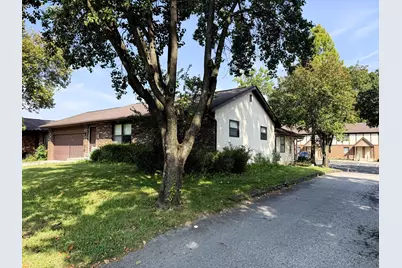 2734-2736 Blossom Avenue, Columbus, OH 43231 - Photo 1