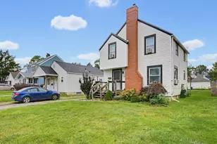 1390 Republic Ave, Columbus, OH 43211 - Photo 1