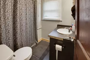 1390 Republic Ave, Columbus, OH 43211 - Photo 23