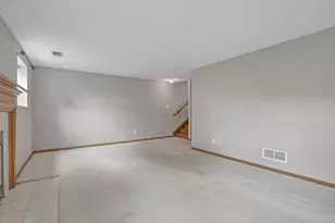 9001 Coral Canyon Cir, Reynoldsburg, OH 43068 - Photo 11