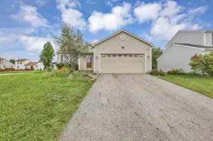 9001 Coral Canyon Cir, Reynoldsburg, OH 43068 - Photo 1