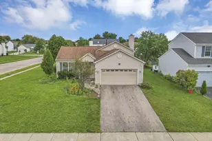 9001 Coral Canyon Cir, Reynoldsburg, OH 43068 - Photo 3