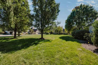 9985 Gresham Court, Powell, OH 43065 - Photo 5