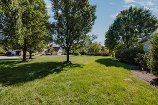 9985 Gresham Ct, Powell, OH 43065 - Photo 5