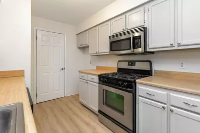 2221 Hedgerow Road #2221F, Columbus, OH 43220 - Photo 13
