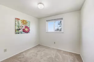 3318 Noe Bixby Rd, Columbus, OH 43232 - Photo 15