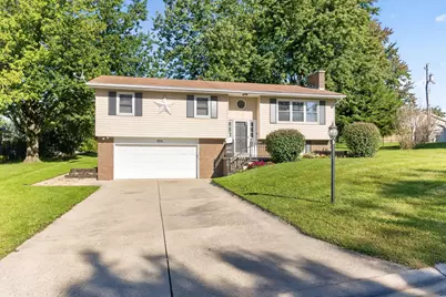 824 Ridgeview Drive, Bellefontaine, OH 43311 - Photo 3