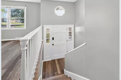 824 Ridgeview Drive, Bellefontaine, OH 43311 - Photo 5