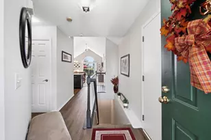 6972 Greensview Village Dr, Canal Winchester, OH 43110 - Photo 5