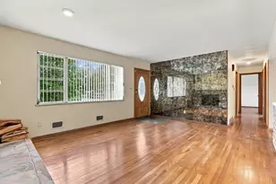 1093 Garden Rd, Columbus, OH 43224 - Photo 5