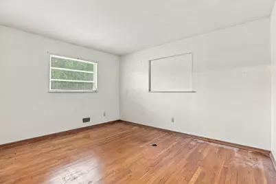 1093 Garden Road, Columbus, OH 43224 - Photo 15