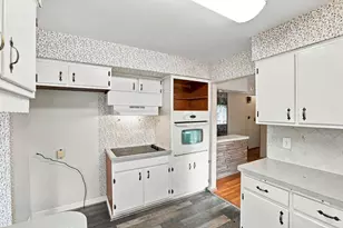 1093 Garden Rd, Columbus, OH 43224 - Photo 9
