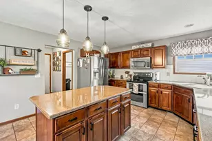 196 Seatrain Dr, Delaware, OH 43015 - Photo 13