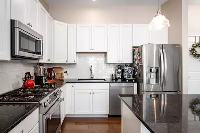 828 Bobcat Avenue #305, Columbus, OH 43212 - Photo 5
