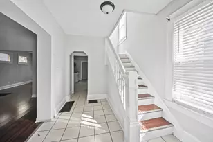 2380 Indiana Ave, Columbus, OH 43202 - Photo 5
