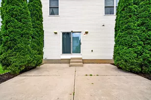 8839 Meadow Grass Ln, Lewis Center, OH 43035 - Photo 17