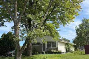 1276 Thurston Dr, Columbus, OH 43227 - Photo 3