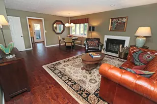 2313 McCauley Ct, Columbus, OH 43220 - Photo 3