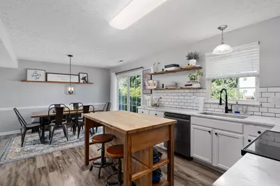 1380 Celtic Drive, Pataskala, OH 43062 - Photo 13