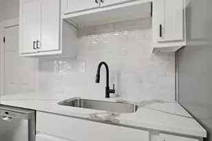 383 S Wayne Ave, Columbus, OH 43204 - Photo 23