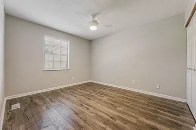 3752 Cypress Creek Drive, Columbus, OH 43228 - Photo 13