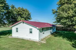 142 Heath Ln, New Holland, OH 43145 - Photo 23