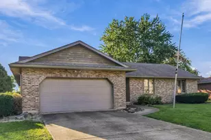 505 Garden Pl, Marion, OH 43302 - Photo 3