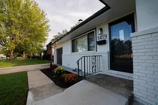1419 Fahlander Dr S, Columbus, OH 43229 - Photo 19