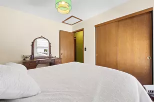 6126 Carmell Dr, Columbus, OH 43228 - Photo 27