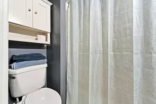 1102 Mt Pleasant Ave, Columbus, OH 43201 - Photo 3