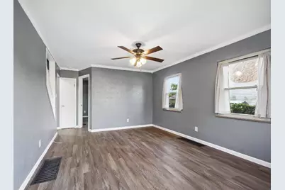 878 S Richardson Avenue, Columbus, OH 43204 - Photo 5