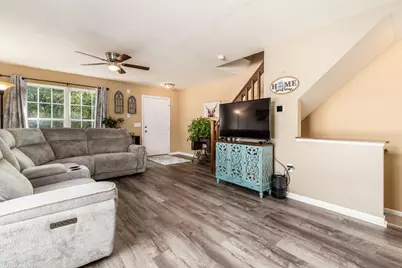 6358 Needletail Road #27, Columbus, OH 43230 - Photo 3