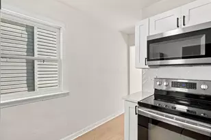 1452 Manchester Ave, Columbus, OH 43211 - Photo 17