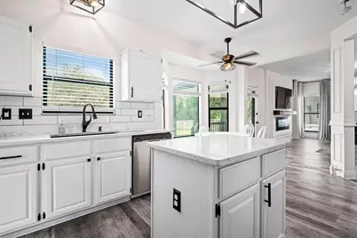 713 Blossom Lane, Pickerington, OH 43147 - Photo 9