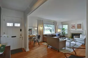 148 S Kellner Rd, Columbus, OH 43209 - Photo 5