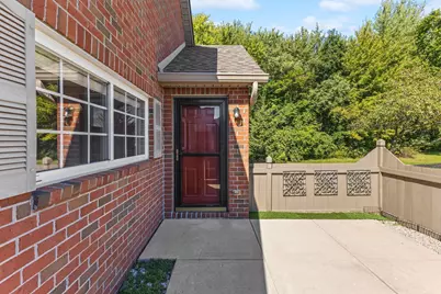 6802 Newrock Drive #17, New Albany, OH 43054 - Photo 33
