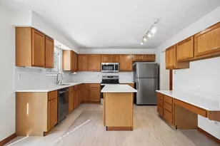 1581 Raspberry Run Dr, Columbus, OH 43204 - Photo 17